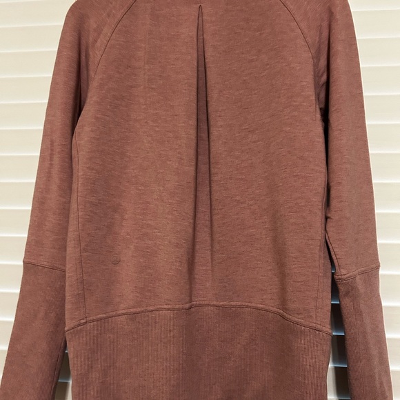 Lululemon High Line Pullover Size 6 - Picture 5 of 10